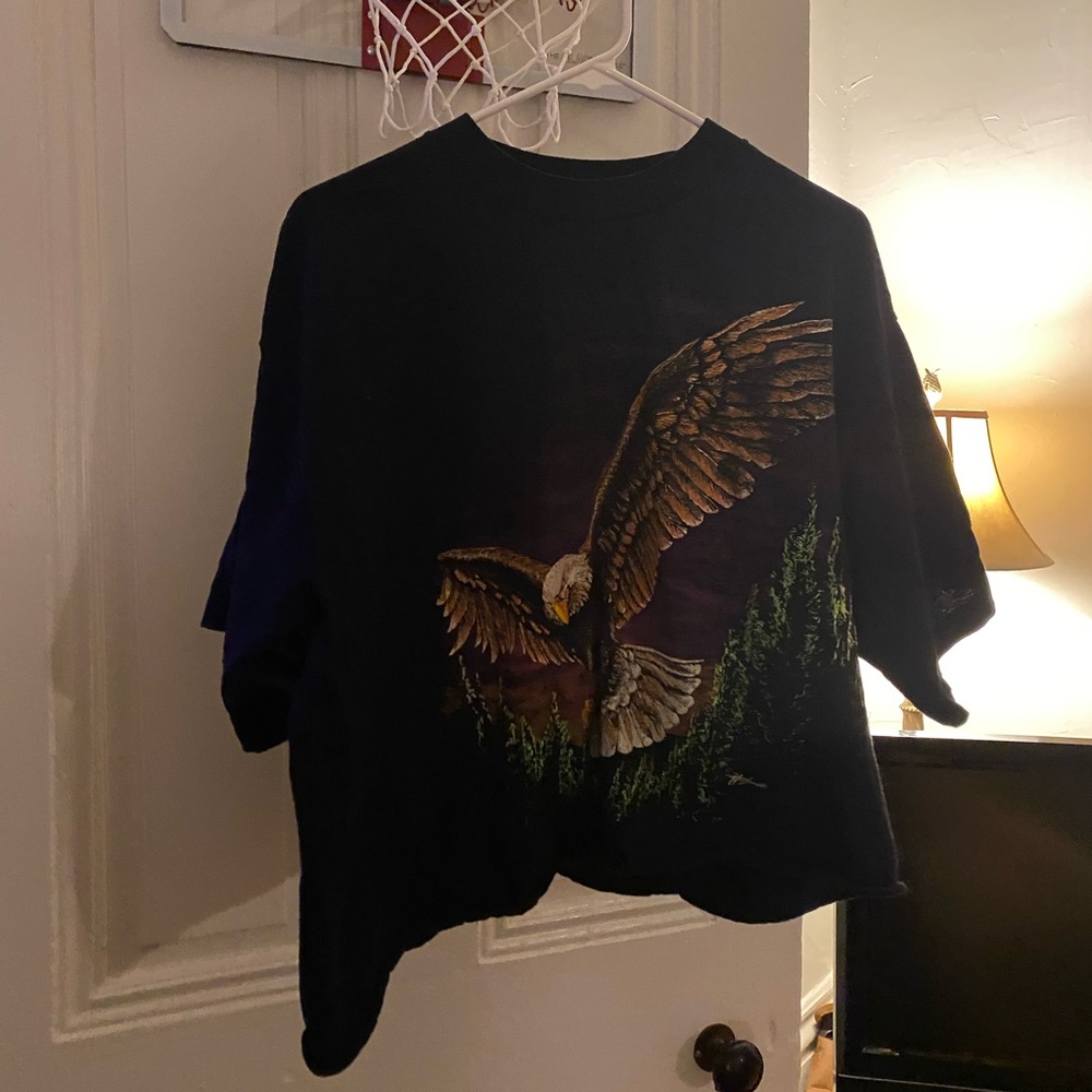 Cropped + oversized eagle graphic tee